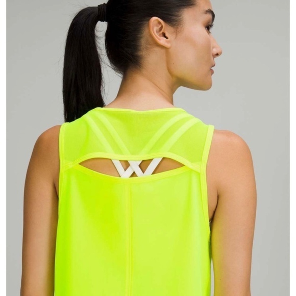 Lululemon Sculpt Tank Top Back Vent - Picture 3 of 8